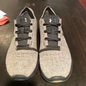 Men’s shoes under armour